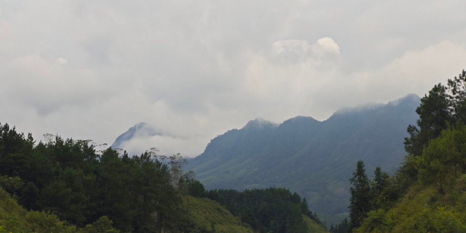 Liuzhou Transport Guide: Getting There and Getting Around